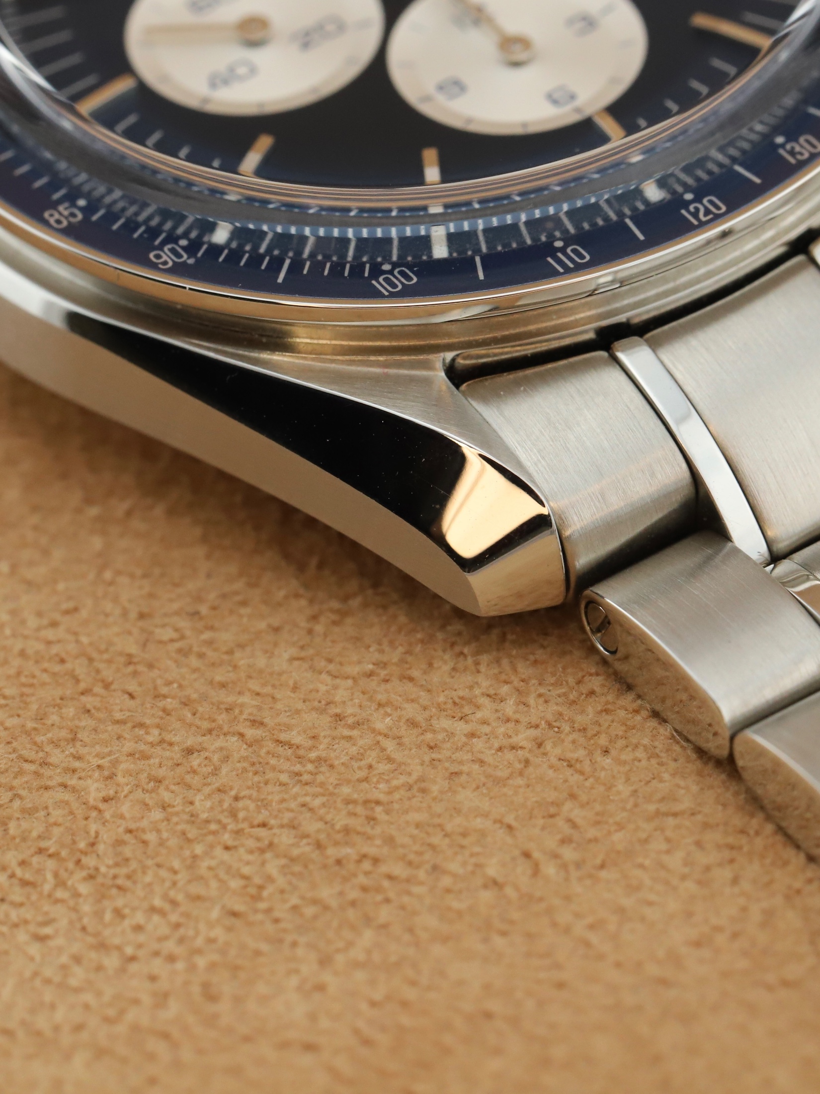 Omega Speedmaster Tokyo 2020 Blue foto 4