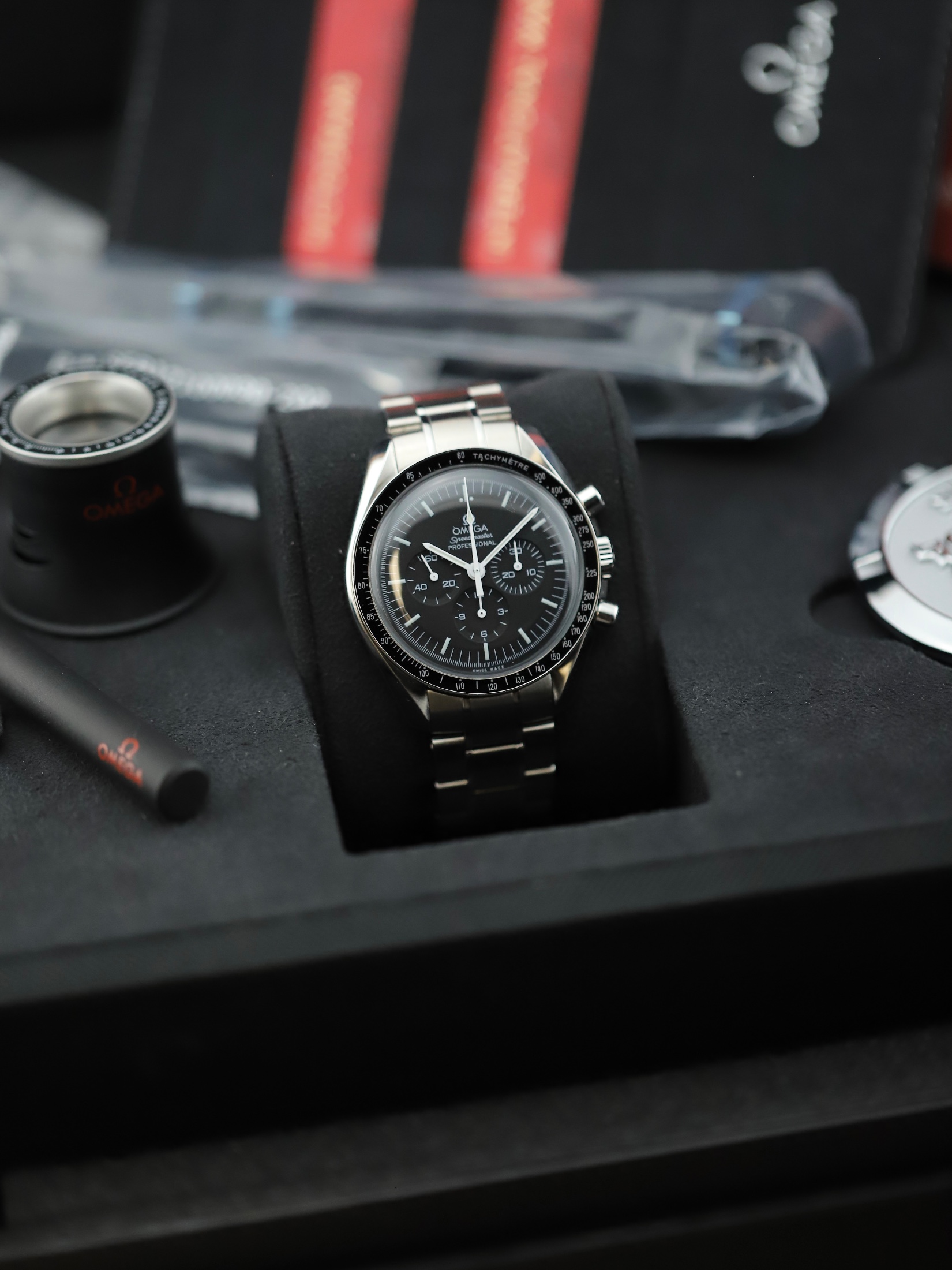 Omega SpeedMaster Professional 2019 foto 2